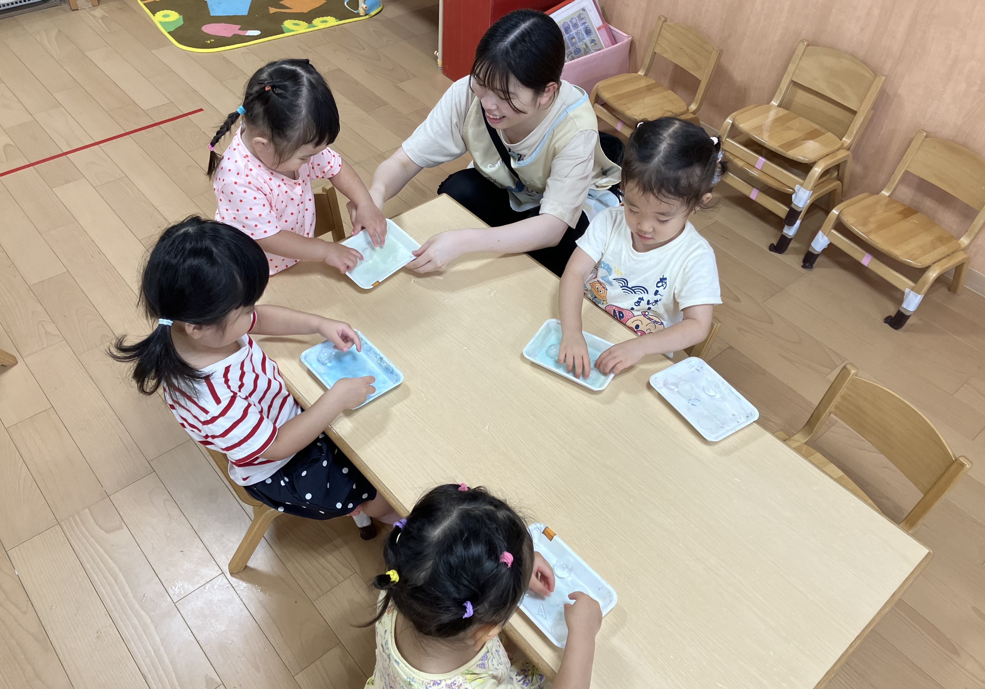 れん先生の保育風景1